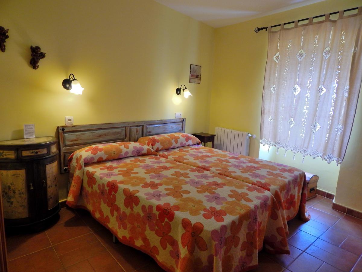 Casa Rural La Perra Gorda Zorita  Exteriör bild