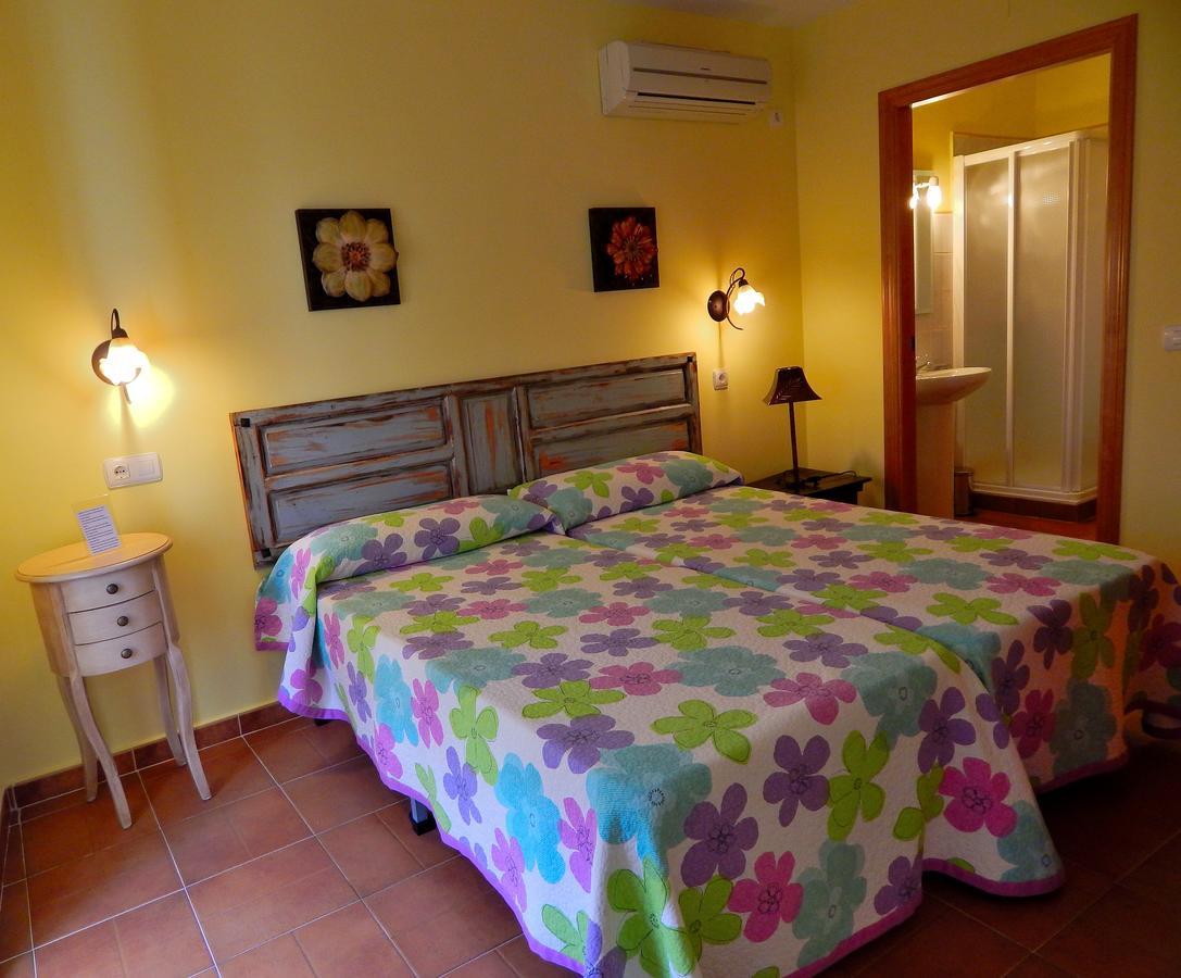 Casa Rural La Perra Gorda Zorita  Exteriör bild
